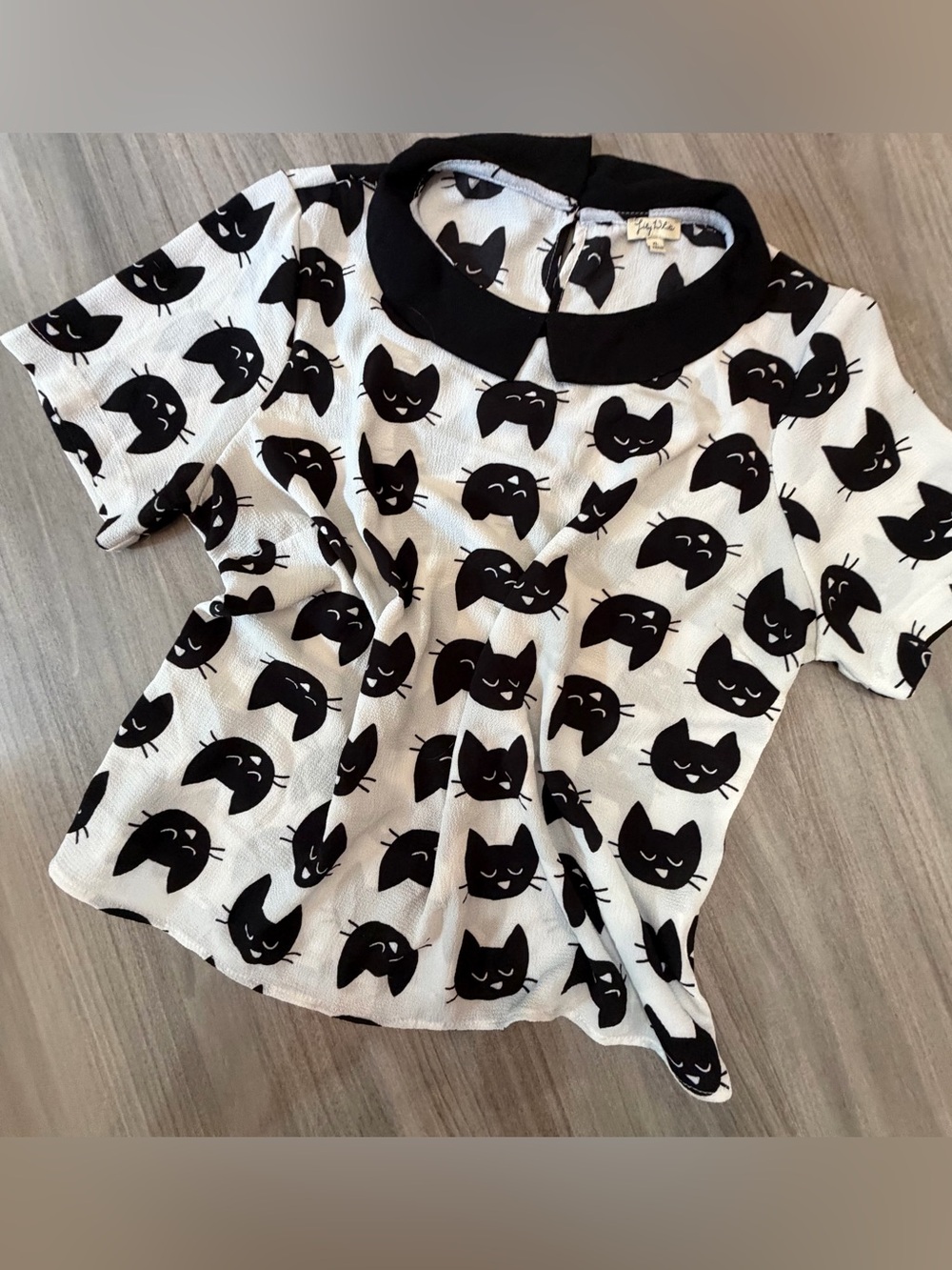 Lily White White Top with Black Cat Print and Black Collar